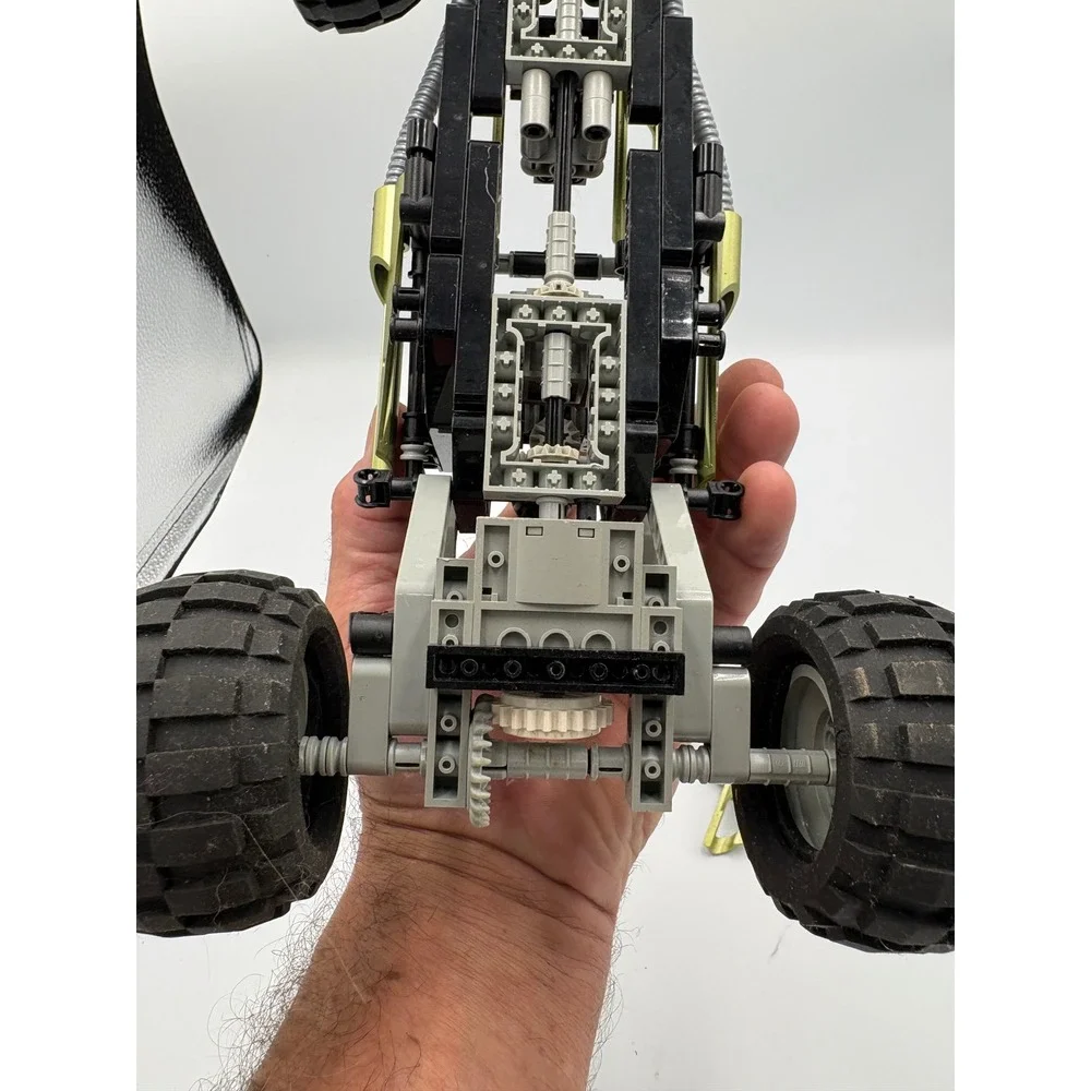 LEGO‎ Technic 8520 Millennium Slizer Throwbots Off-Road Vehicle Incomplete Parts